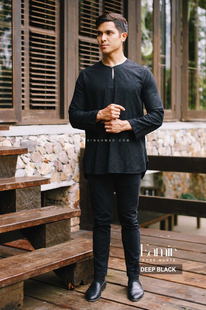 EAMIR KURTA in DEEP BLACK