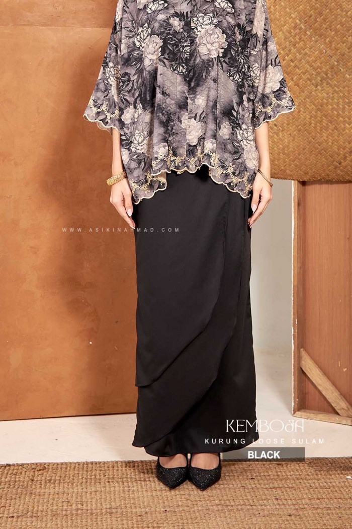 KEMBOJA KURUNG in BLACK