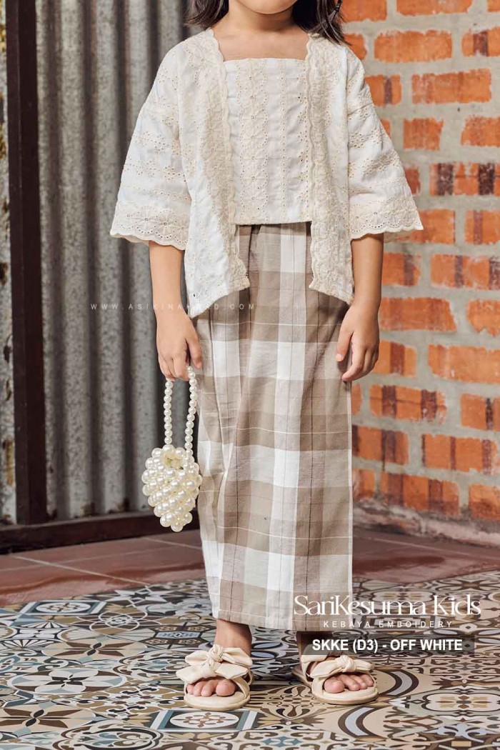 SARI KESUMA KIDS (SKKE-D3) in OFF WHITE