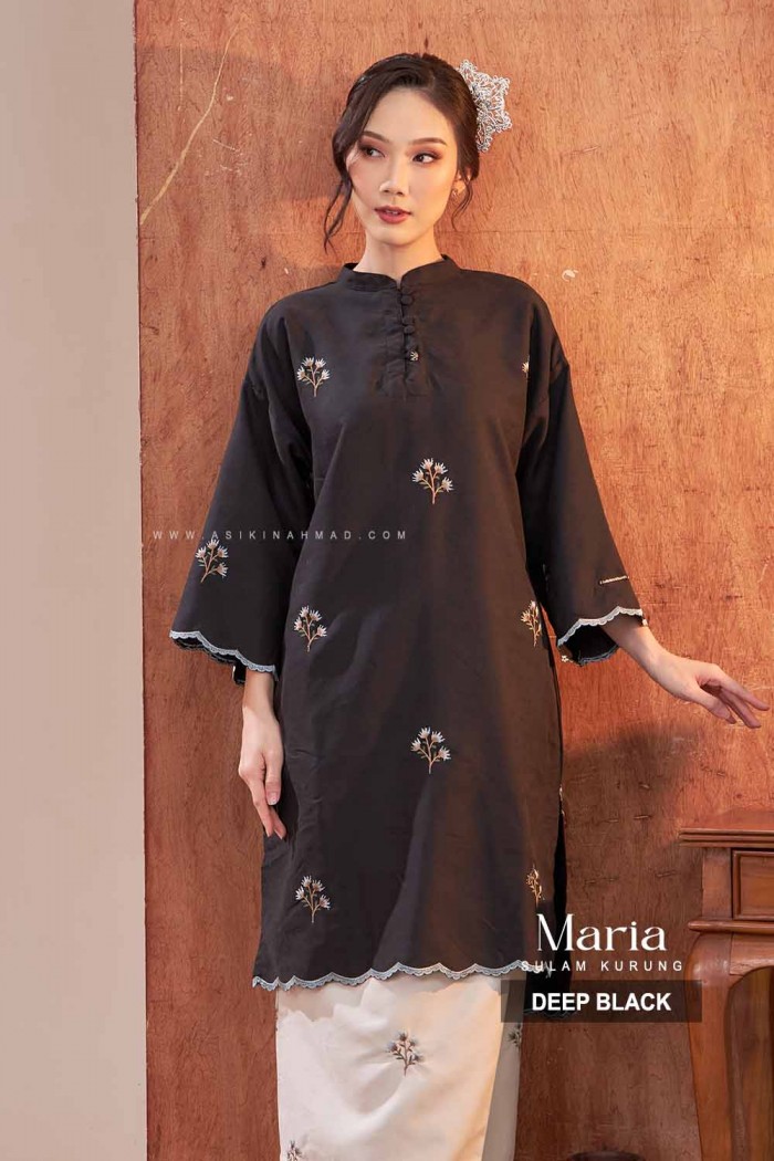 MARIA KURUNG SULAM in DEEP BLACK