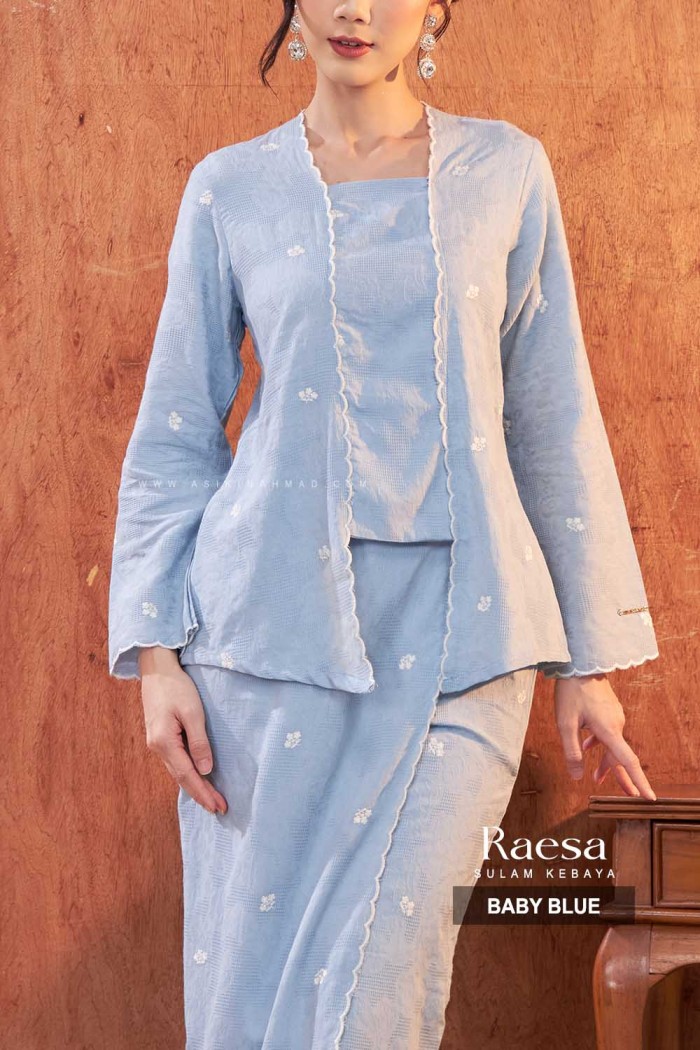 RAESA KEBAYA SULAM in BABY BLUE