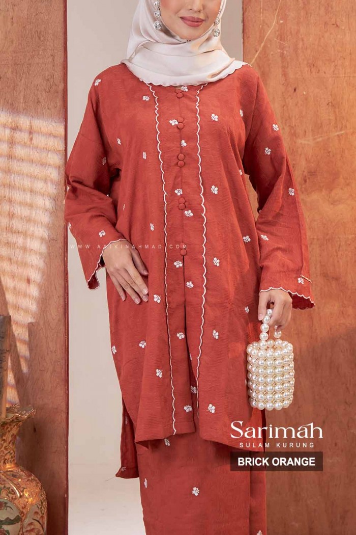 SARIMAH KURUNG SULAM in BRICK ORANGE