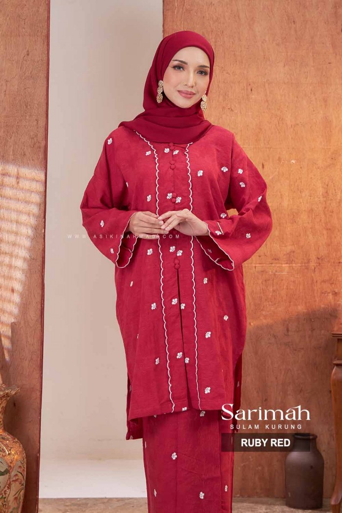 SARIMAH KURUNG SULAM in RUBY RED