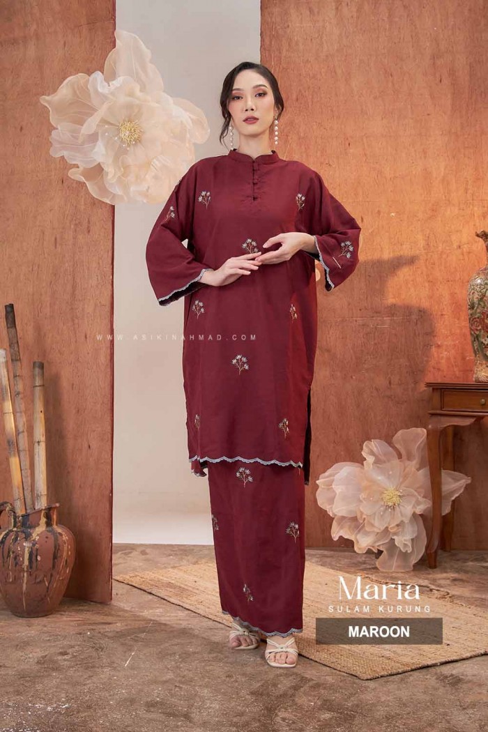 MARIA KURUNG SULAM in MAROON