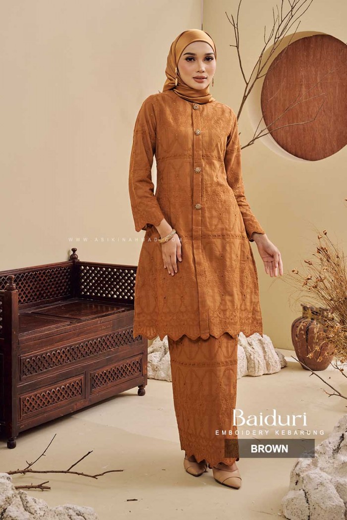 BAIDURI KEBARUNG in BROWN