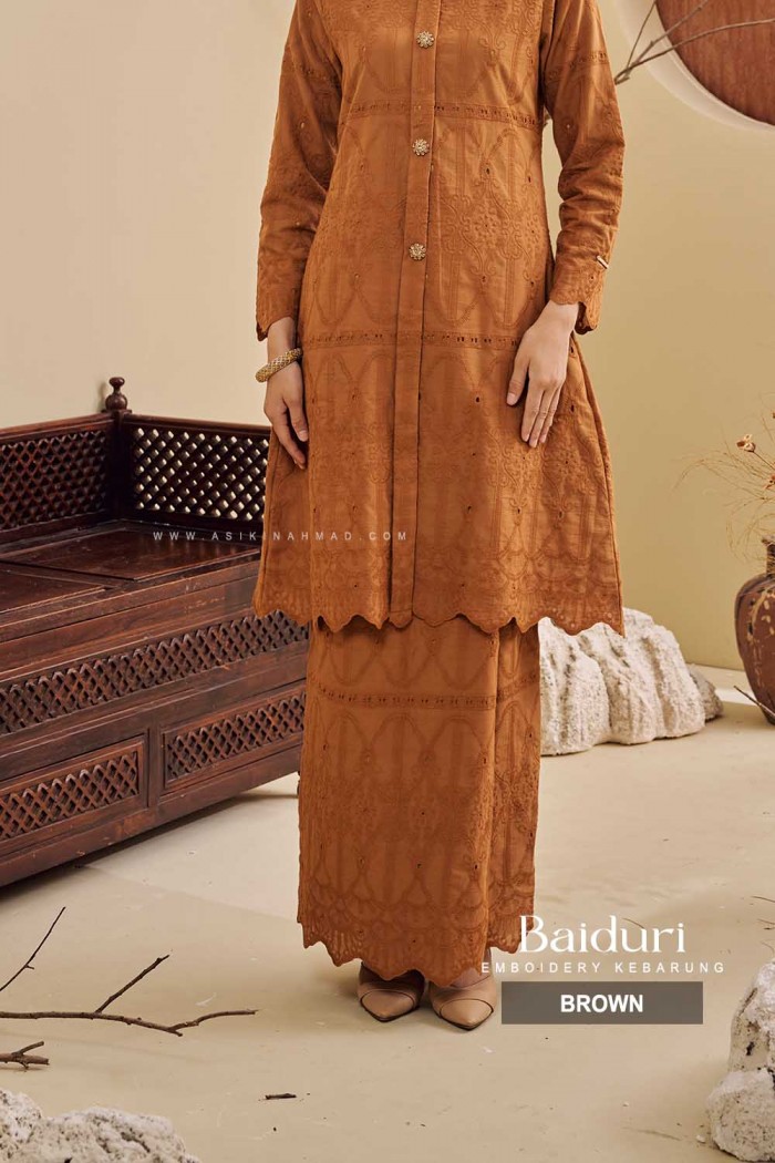 BAIDURI KEBARUNG in BROWN