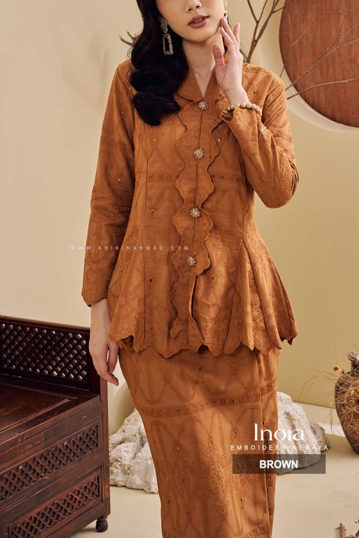 INORA KEBAYA in BROWN