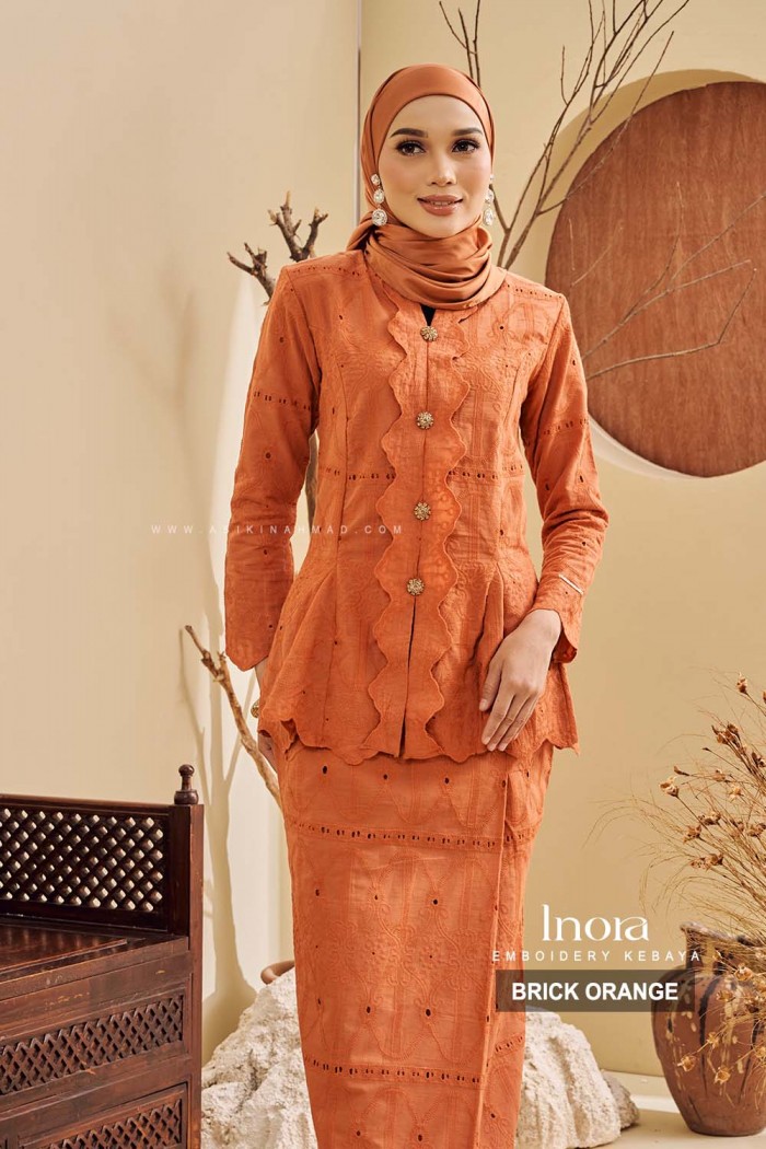 INORA KEBAYA in BRICK ORANGE