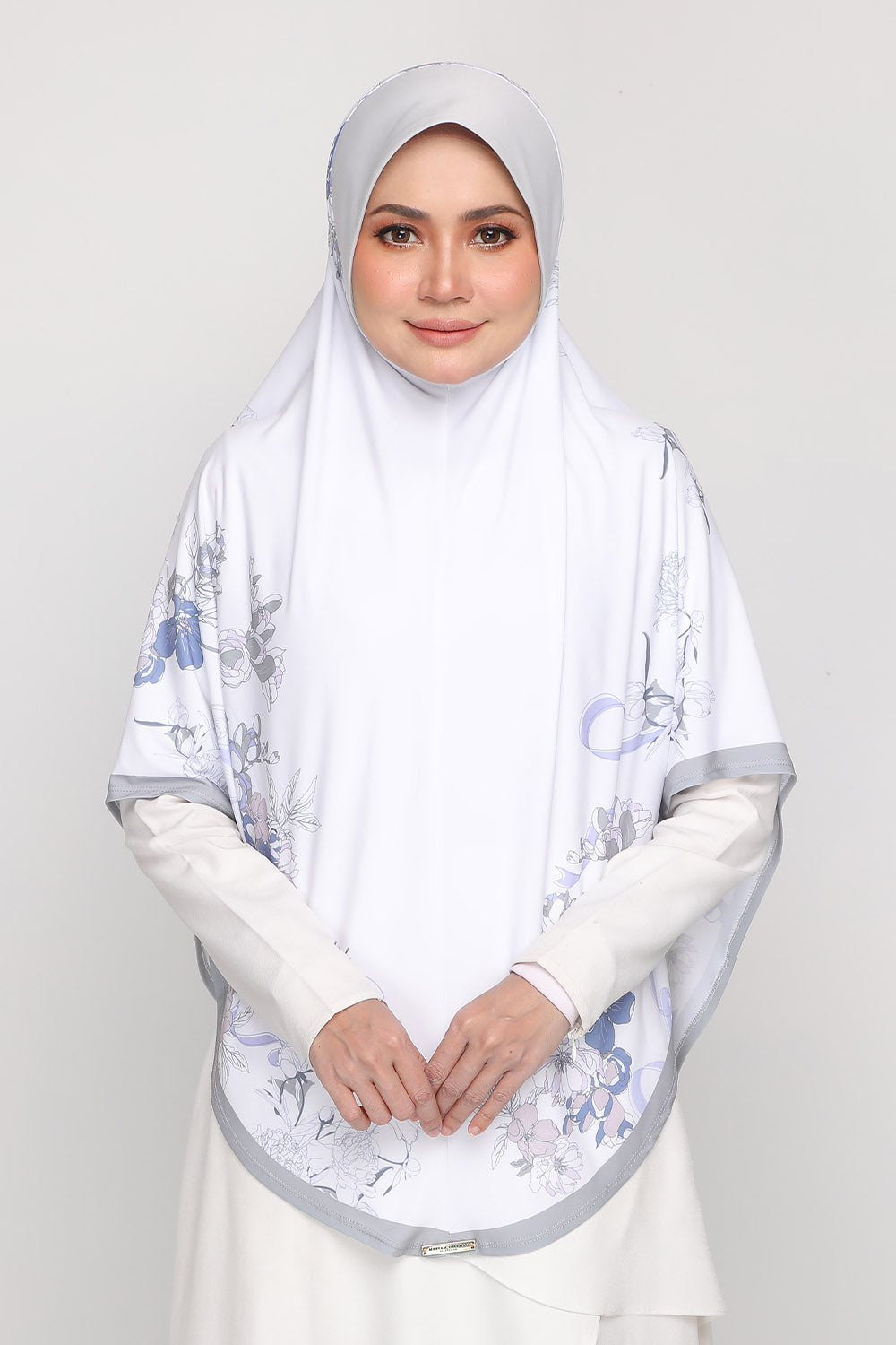 Sarung Romansiyyah Snow White